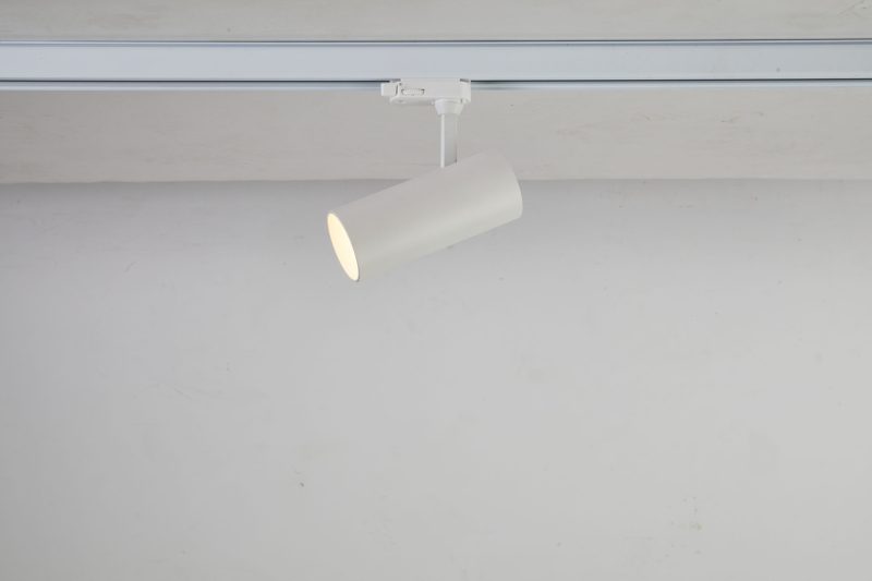 Homelighting Gozo GOZO-SP-18W-WH-3PH