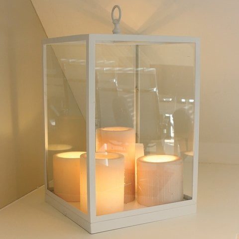 Authentage Bellefeu lámpara de mesa rústica LED 5 velas latón